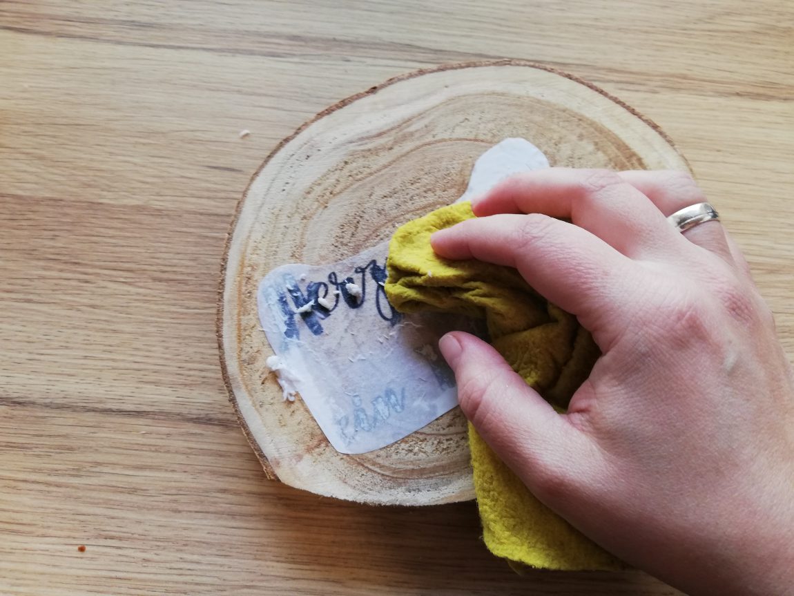Last Minute Geschenkidee DIYHolztransfer Bilder Fotos auf Holz